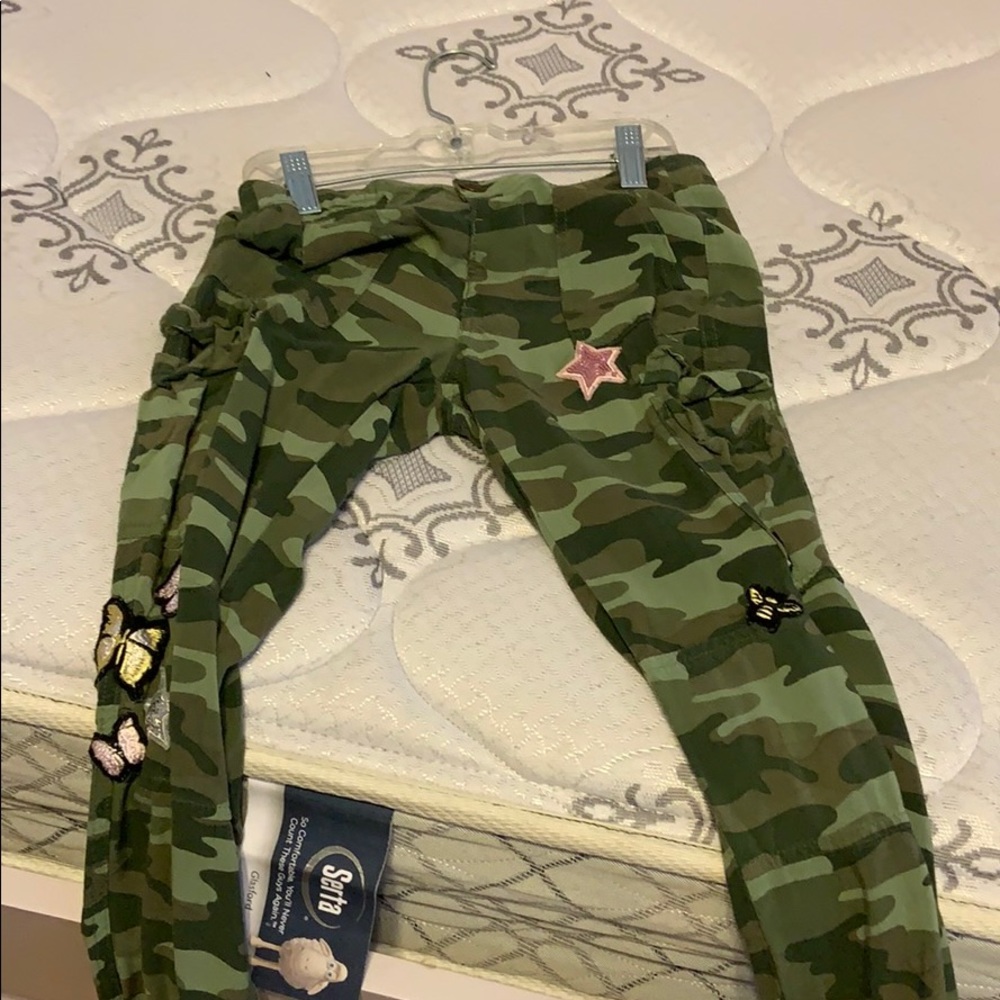 camo pants